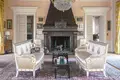 Castle 10 bedrooms 700 m² Poitiers, France