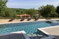 Haus 4 Schlafzimmer 240 m² Buroli, Kroatien