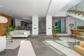 Haus 5 Schlafzimmer 310 m² San Pedro Alcantara, Spanien