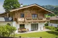 Chalet 4 bedrooms 205 m² Kitzbuhel, Austria