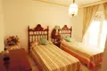 6 bedroom house 254 m² Dos Hermanas, Spain