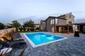 Villa de 2 dormitorios 153 m² Roviño, Croacia