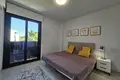 Mieszkanie 2 pokoi 90 m² Torrevieja, Hiszpania