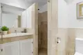 Mieszkanie 2 pokoi 95 m² Benahavis, Hiszpania