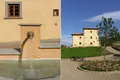 Nieruchomości inwestycyjne 670 m² Florencja, Włochy