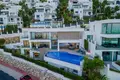 5 bedroom house 260 m² Benalmadena, Spain