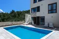 villa de 5 dormitorios  Tivat, Montenegro