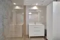 Mieszkanie 2 pokoi 80 m² Casares, Hiszpania