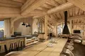 Chalet 5 bedrooms  in Courchevel, France
