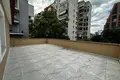 Oficina 7 habitaciones 230 m² en Tirana Municipality, Albania