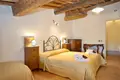 Villa 31 habitación 2 000 m² Pontassieve, Italia