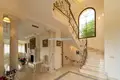 5-Schlafzimmer-Villa  Artola, Spanien