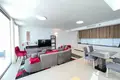 3 bedroom apartment 215 m² Dos Hermanas, Spain
