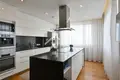 Apartamento 4 habitaciones 143 m² en Riga, Letonia