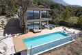 Villa de 3 habitaciones 180 m² Tivat, Montenegro