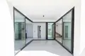 Mieszkanie 3 pokoi 210 m² Chloraka, Cypr