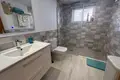Mieszkanie 3 pokoi 134 m² Dos Hermanas, Hiszpania