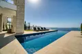 4-Schlafzimmer-Villa 350 m² Aradippou, Zypern