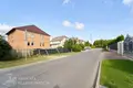 Ferienhaus 417 m² Barauljany, Belarus
