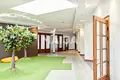 Büro 4 477 m² Riga, Lettland