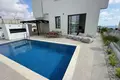 3-Schlafzimmer-Villa 300 m² in Paphos, Zypern