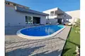 6 room house 300 m² Kastel Novi, Croatia