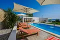 Haus 4 zimmer 270 m² Kastel Luksic, Kroatien