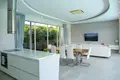 4-Schlafzimmer-Villa 642 m² Choeng Thale, Thailand