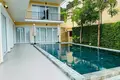 Villa 4 chambres 180 m² Chalong, Thaïlande