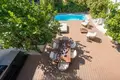 4 bedroom house 168 m² Dos Hermanas, Spain