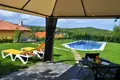 Villa de 4 dormitorios 800 m² Castell dAro, Španjolska