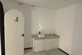 Nieruchomości komercyjne 16 pokojów 330 m² w Sangkat Boeng Keng Kang Ti Muoy, Kambodża