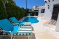Haus 4 Schlafzimmer 420 m² San Pedro Alcantara, Spanien