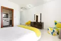 7 room house 1 000 m² in Cyprus, Cyprus