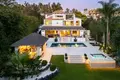 5 bedroom house 227 m² San Pedro Alcantara, Spain