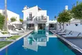 Haus 5 Schlafzimmer 220 m² Dos Hermanas, Spanien