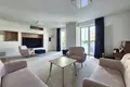 Haus 4 zimmer 395 m² Warschau, Polen