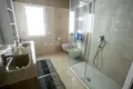 Mieszkanie 4 pokoi 150 m² Vibo Marina, Włochy