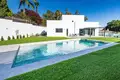 Haus 5 Schlafzimmer 420 m² Dos Hermanas, Spanien