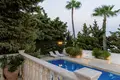 Apartment 6 bedrooms 650 m² Mouttagiaka, Cyprus