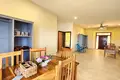 Haus 4 Schlafzimmer 195 m² Roatan, Honduras