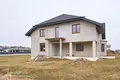 Haus 6 zimmer 325 m² Papiarnianski sielski Saviet, Belarus