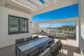 2 bedroom apartment 222 m² Benahavis, Spain