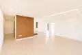 Office 3 rooms 86 m² in Muratpasa, Turkey