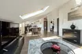 2 bedroom apartment 82 m² Dobrota, Montenegro