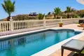 5 bedroom house 328 m² Dos Hermanas, Spain