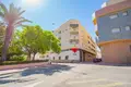 Commercial property 280 m² in La Mata, Spain