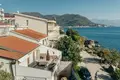 2 bedroom house 180 m² Herceg Novi, Montenegro