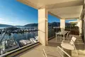 Кондо 3 комнаты 140 м² Тиват, Черногория