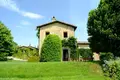 Investment 500 m² in Sferracavallo, Italy